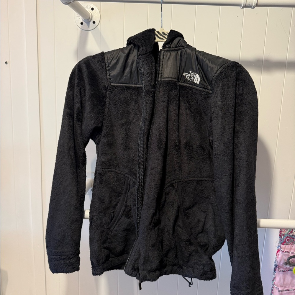 The North Face Black Full-Zip Fleece Jacket
